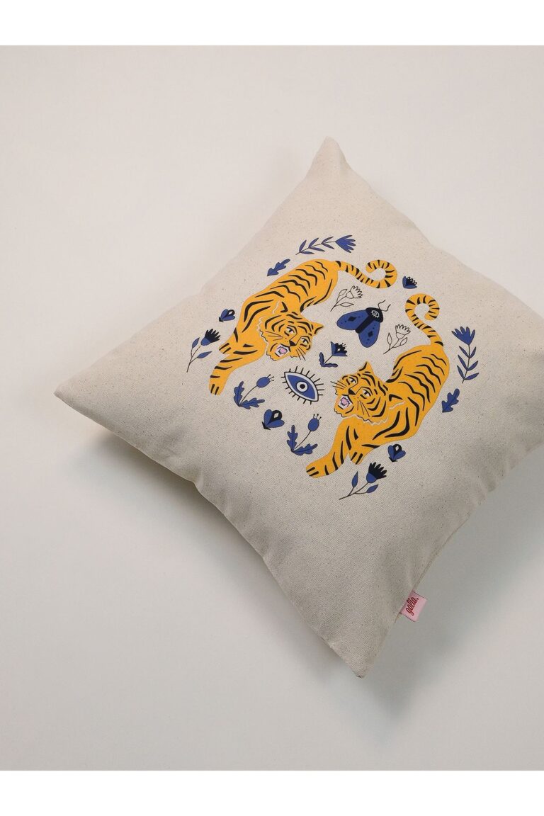 Tiger Charm Kaplan & Nazar Motifli Keten Kırlent Kılıfı 45×45 cm