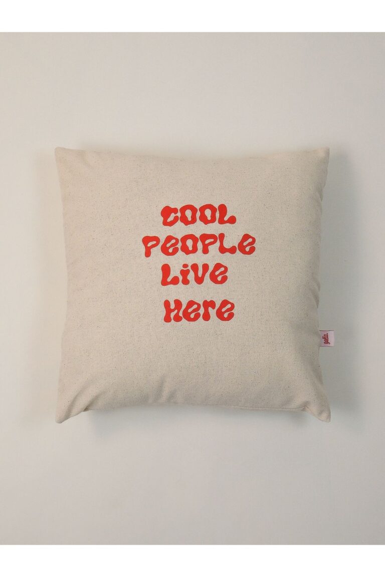 Cool People Live Here Keten Kırlent Kılıfı 45×45 cm