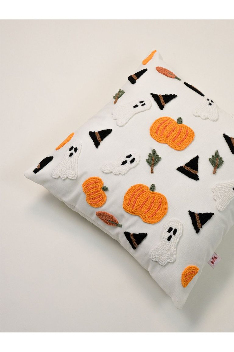 TRICK OR TREAT – Halloween Temalı Punch Kırlent Yastık Kılıfı